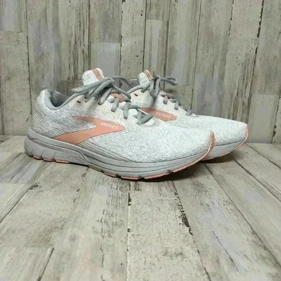 Brooks Signal 3 Womens 11 Running Sneaker White Oyster Tropical Peach Athleisure - Picture 1 of 10